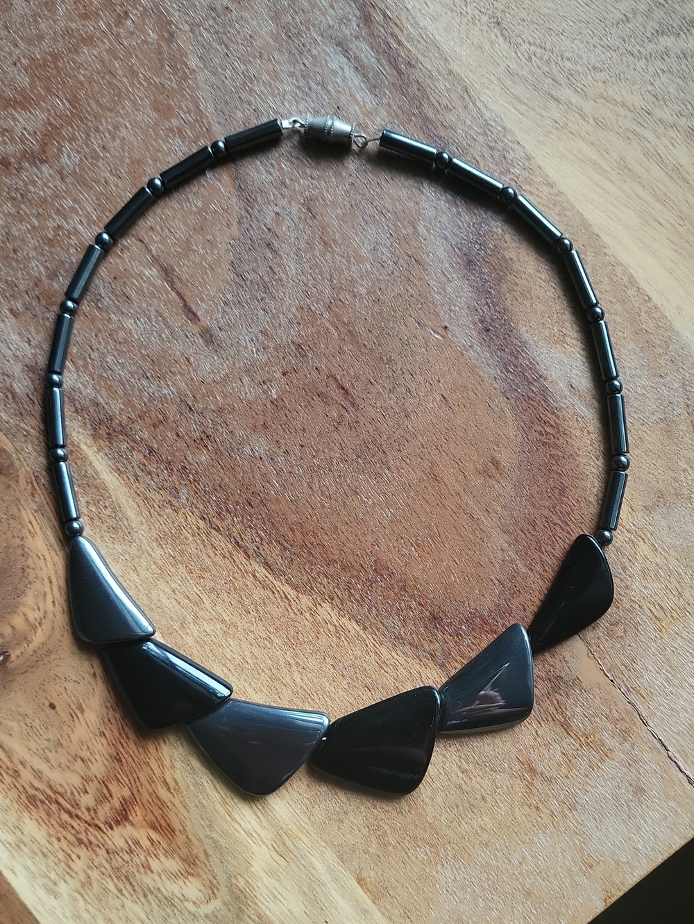 Black Beaded  Necklace - Minimalist Design
